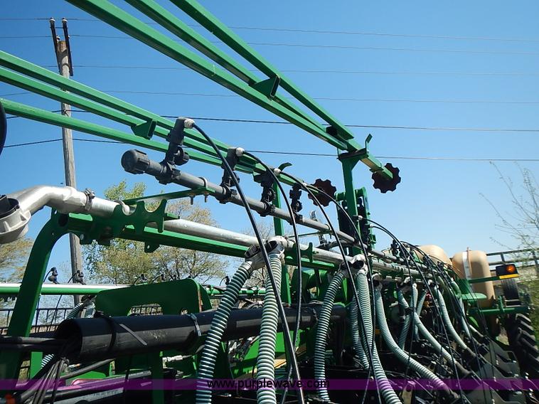 image for item J3248 2007 Great Plains YP1625-32TR twin row planter