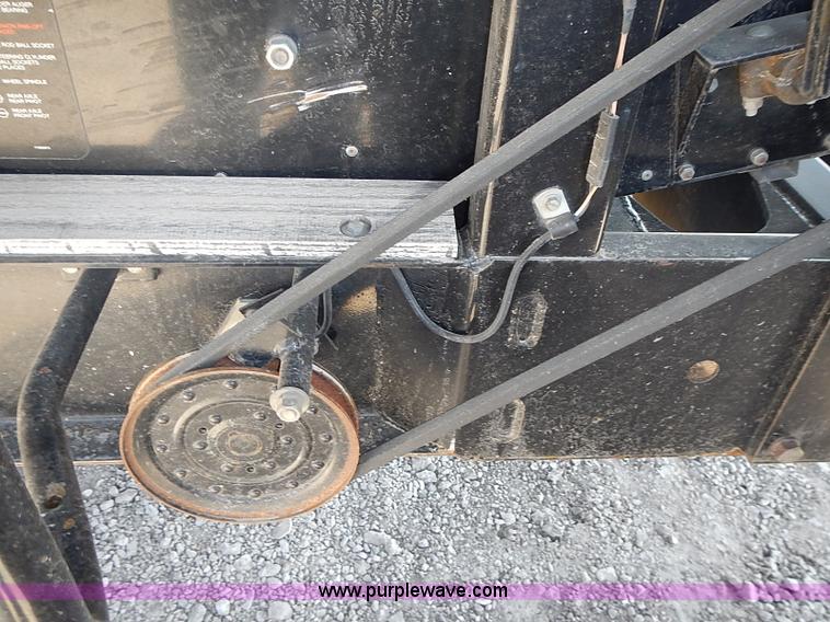 image for item J3249 1992 Gleaner R72 combine