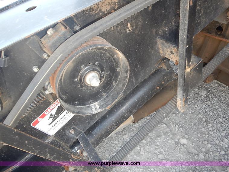 image for item J3249 1992 Gleaner R72 combine