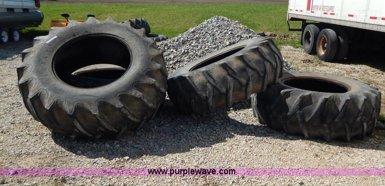 image for item Z9366 (4) Firestone All Traction Field & Road 23.1-34 tires