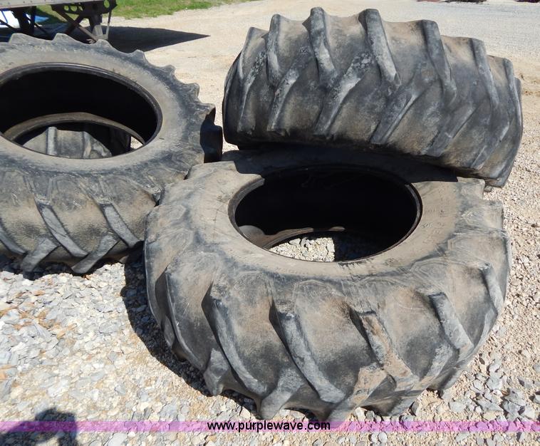 image for item Z9366 (4) Firestone All Traction Field & Road 23.1-34 tires