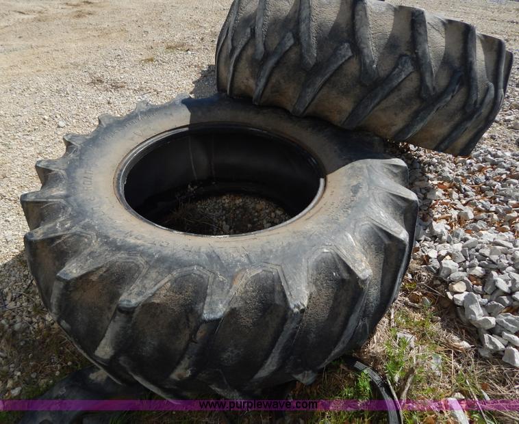 image for item Z9366 (4) Firestone All Traction Field & Road 23.1-34 tires