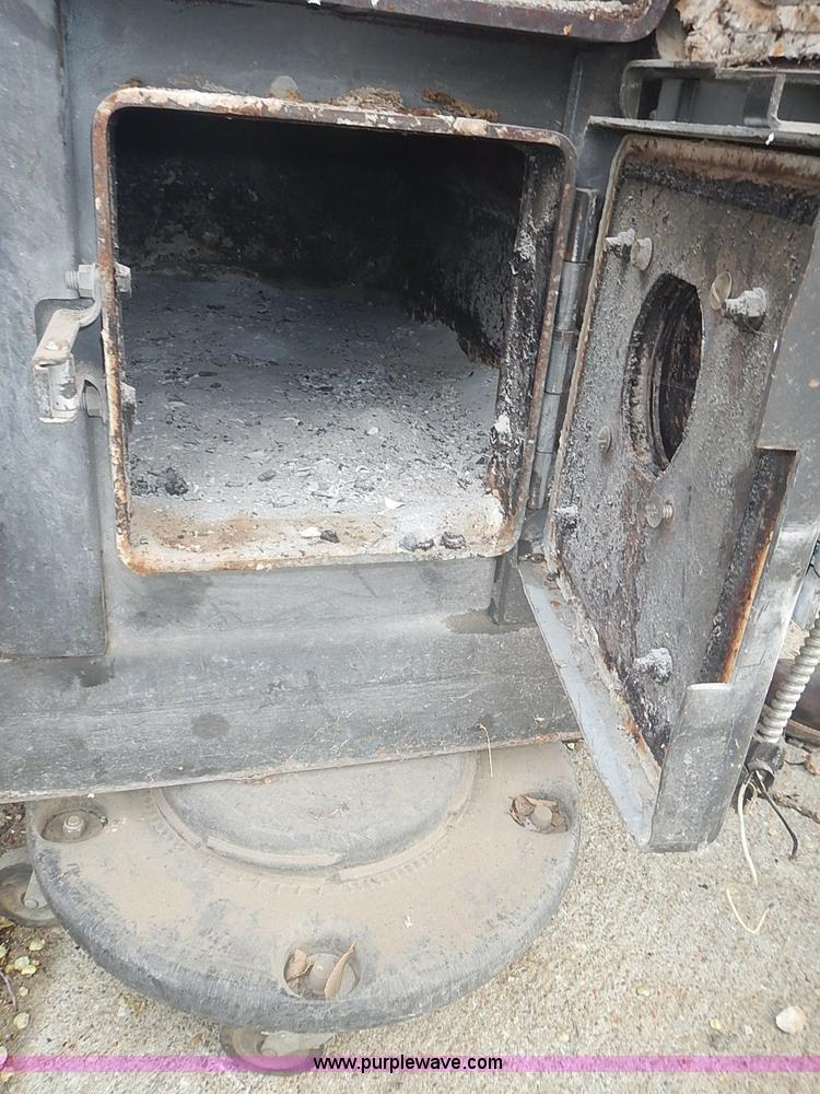 Longwood propane and wood stove in Paxico, KS Item AC9125 sold