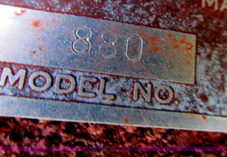 image for item AC9929 Massey-Ferguson 880 six bottom plow