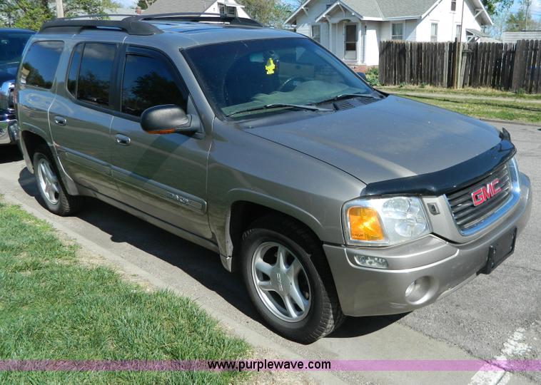 image for item AD9817 2002 GMC Envoy XL SLT SUV
