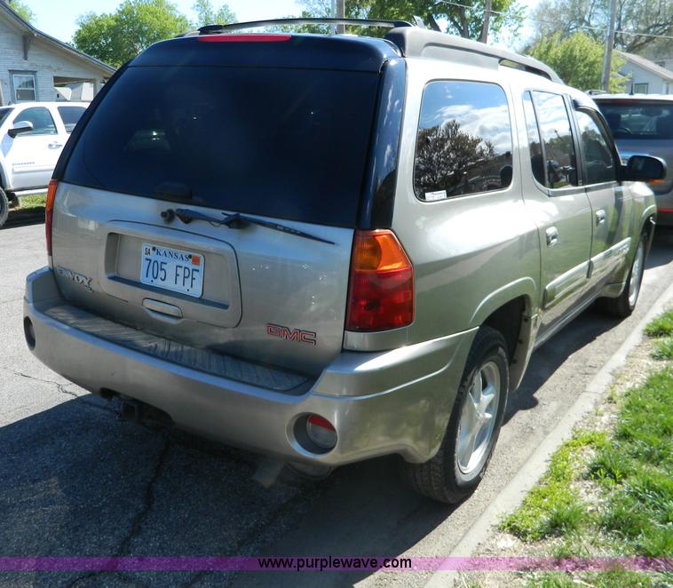 image for item AD9817 2002 GMC Envoy XL SLT SUV