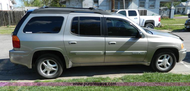 image for item AD9817 2002 GMC Envoy XL SLT SUV