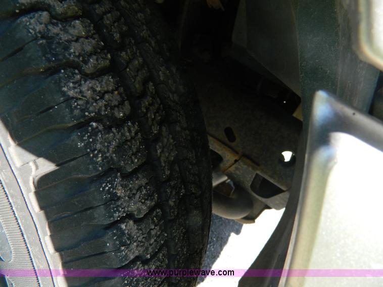 image for item AD9817 2002 GMC Envoy XL SLT SUV