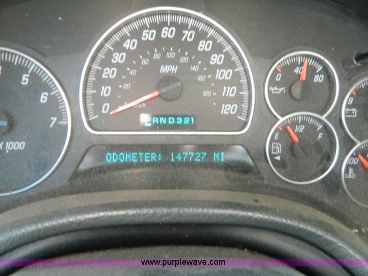 image for item AD9817 2002 GMC Envoy XL SLT SUV