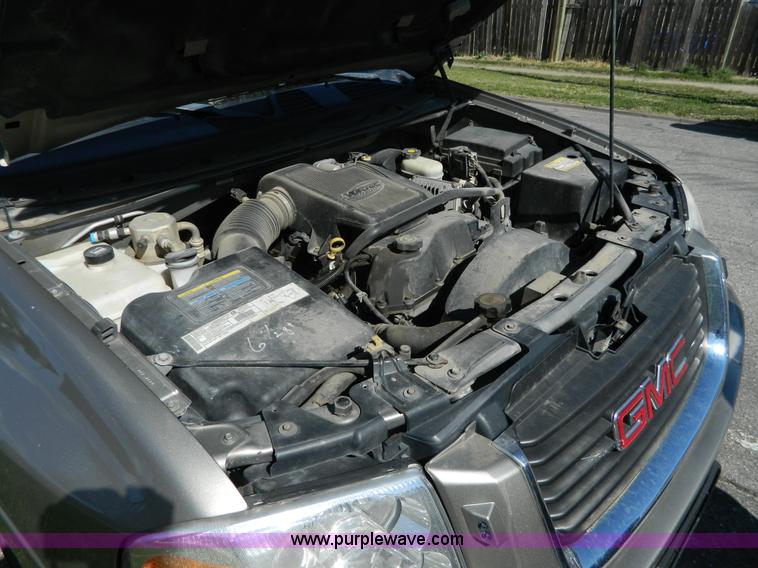 image for item AD9817 2002 GMC Envoy XL SLT SUV