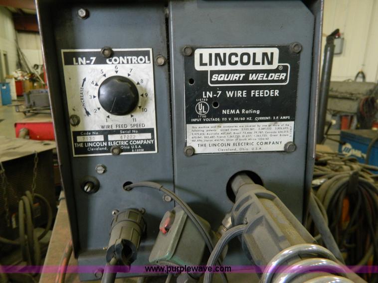 Lincoln Idealarc R35 325 Welder Item Ad9836 5 28 2014