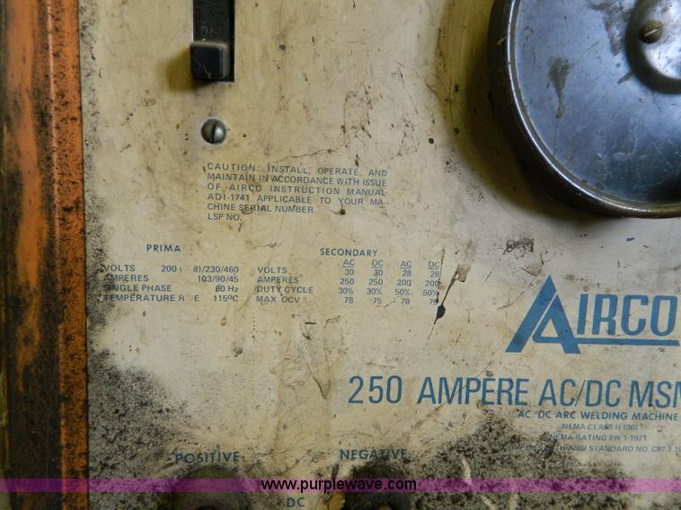 Airco 250 Ampere Bumblebee II AC/DC welder in Salina, KS Item AD9838