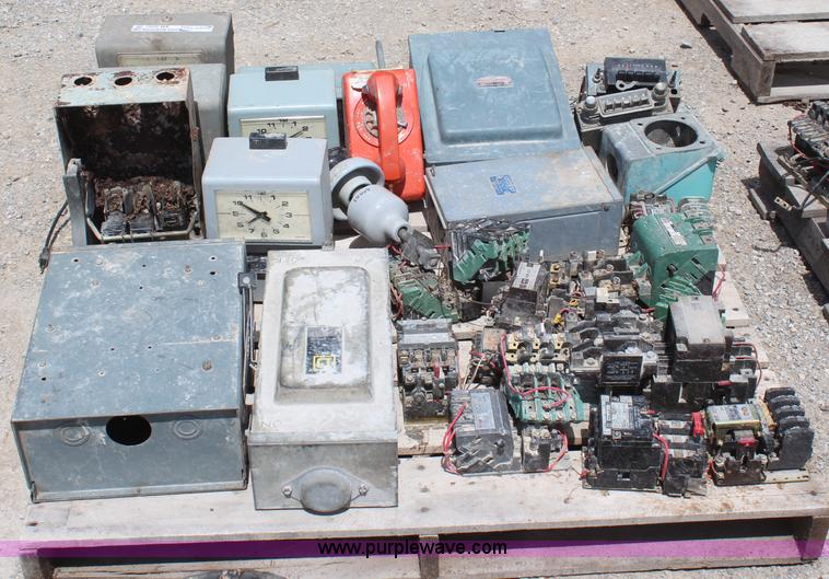 image for item AM9291 Assorted electrical boxes, breakers, and switches