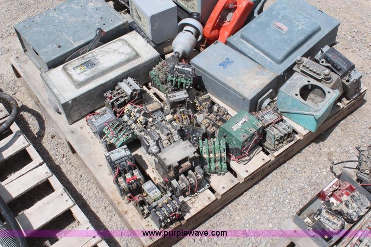 image for item AM9291 Assorted electrical boxes, breakers, and switches