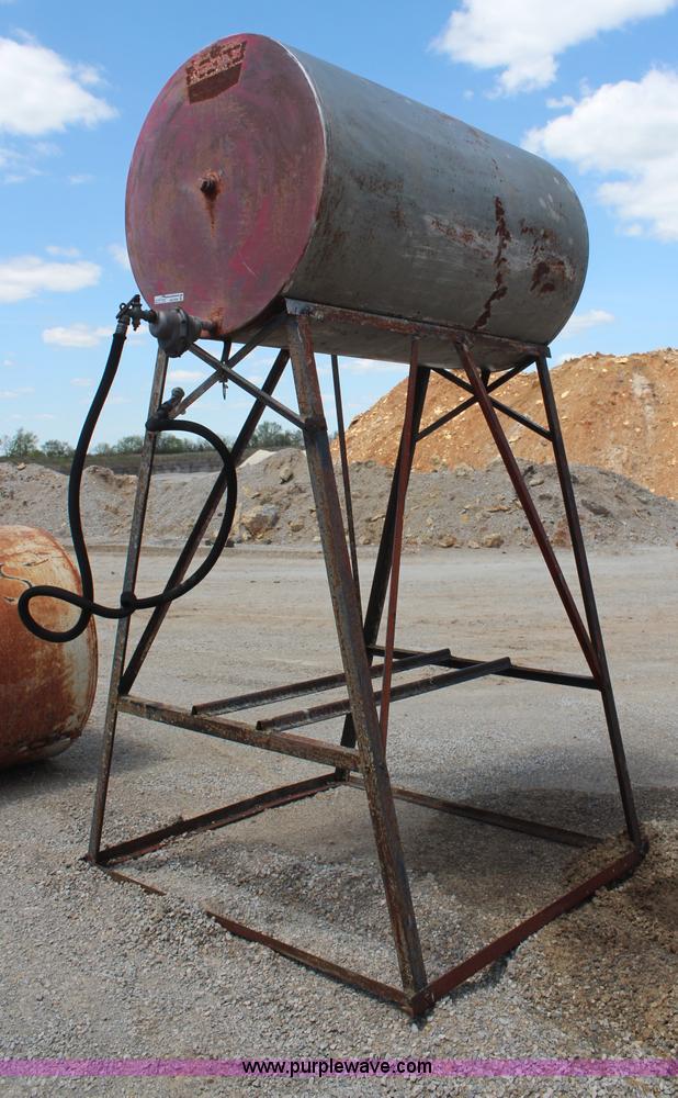 image for item AM9308 (3) fuel tanks