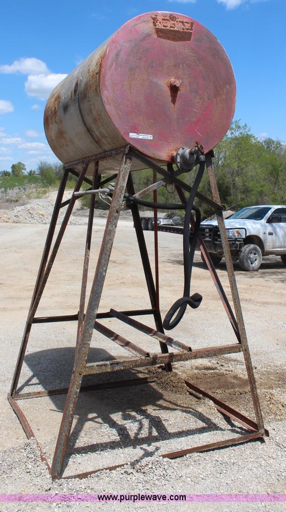 image for item AM9308 (3) fuel tanks