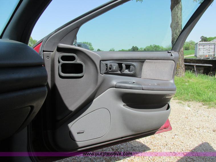 image for item AN9059 1997 Dodge Intrepid ES