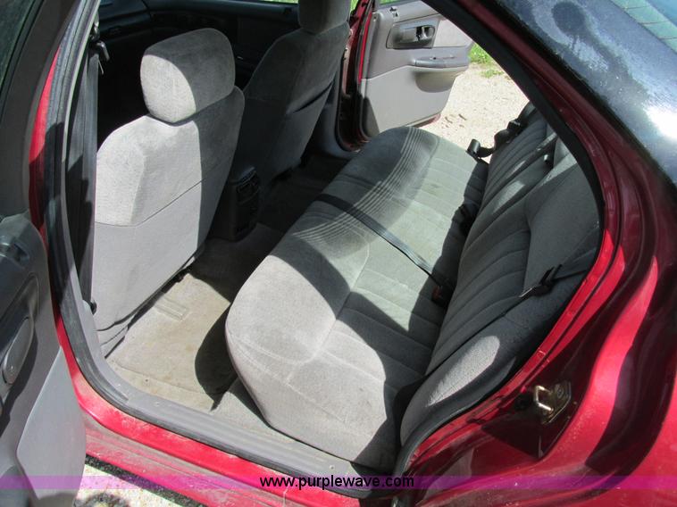 image for item AN9059 1997 Dodge Intrepid ES