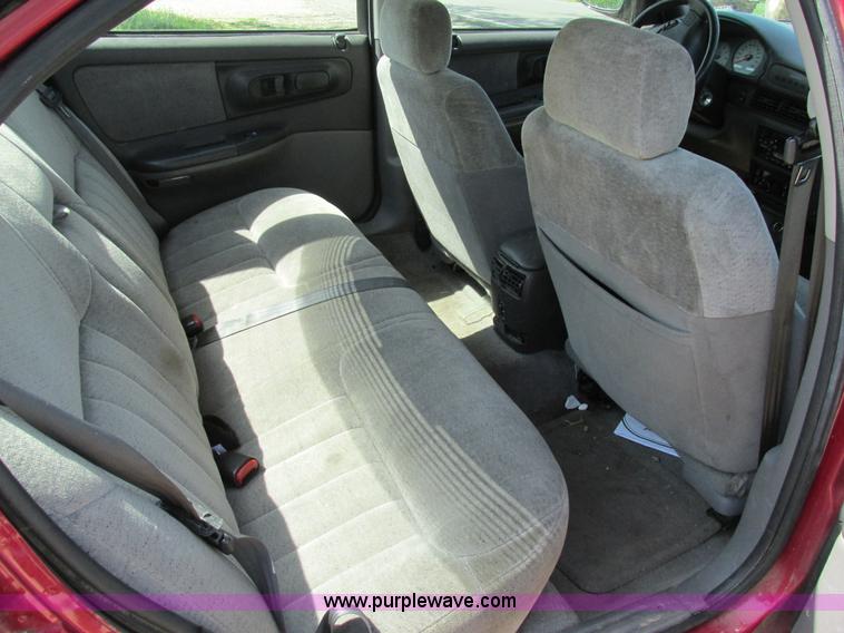 image for item AN9059 1997 Dodge Intrepid ES