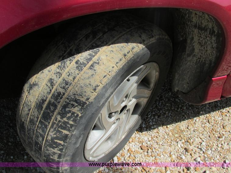 image for item AN9059 1997 Dodge Intrepid ES