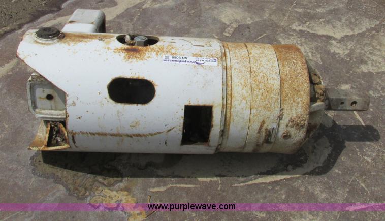 image for item AN9069 2.5" hex shaft hydraulic auger head