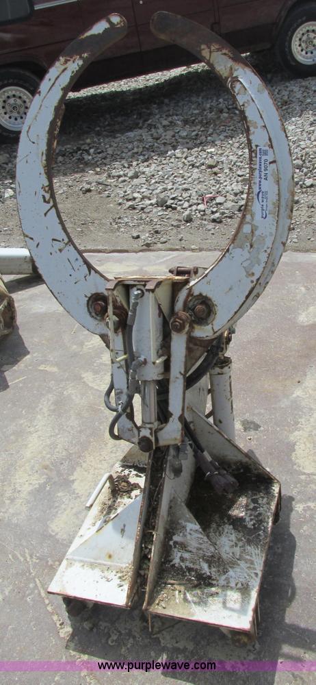 image for item AN9070 Hydraulic pole grapple