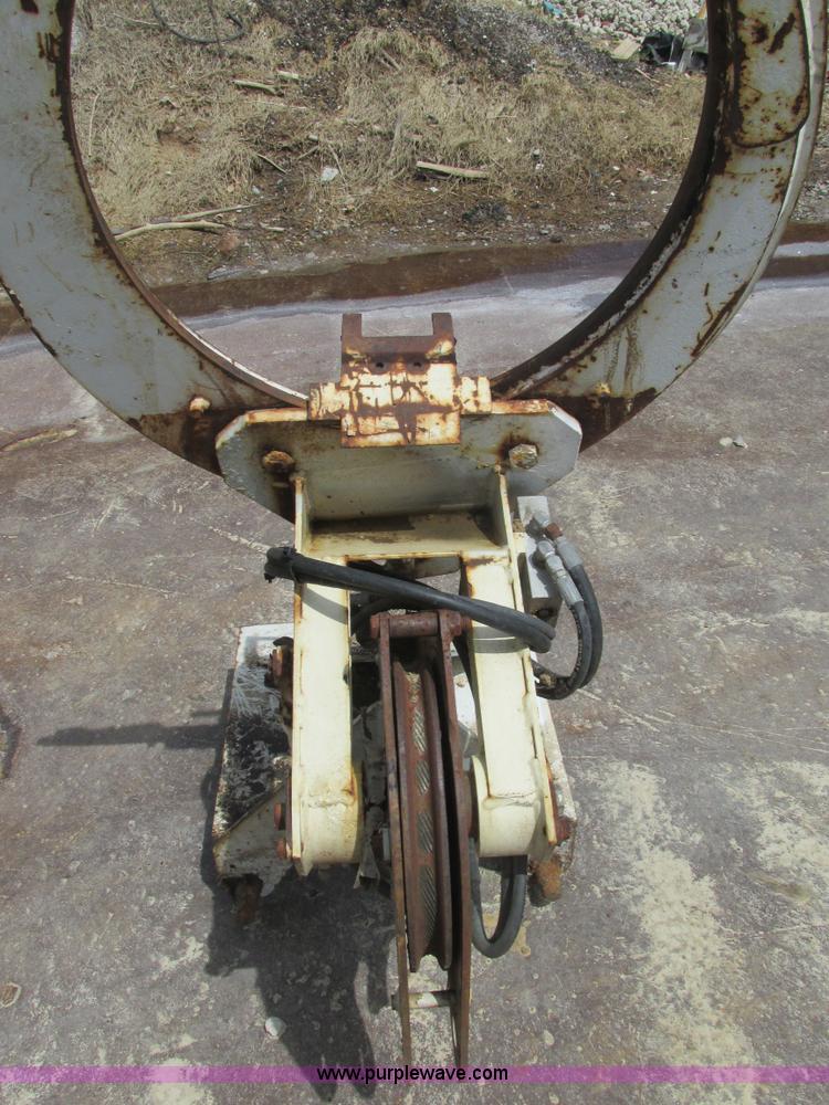 image for item AN9070 Hydraulic pole grapple