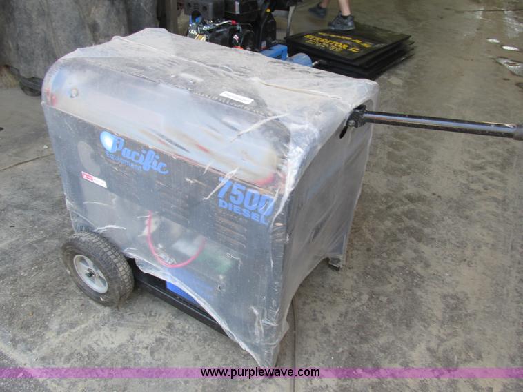 image for item AN9074 Pacific Equipment 8500M Industrial generator