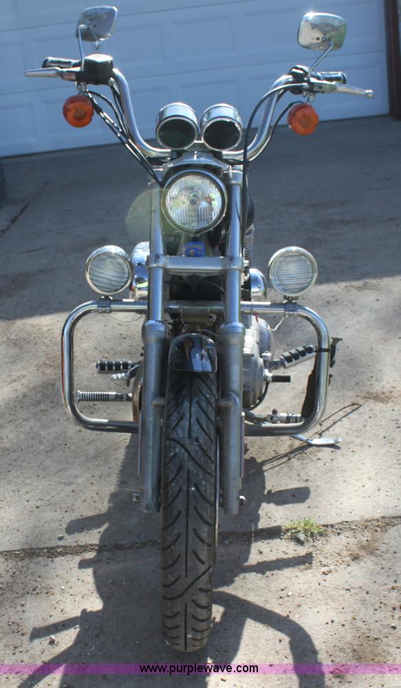 image for item AN9900 2001 Harley Davidson XL1200 motorcycle