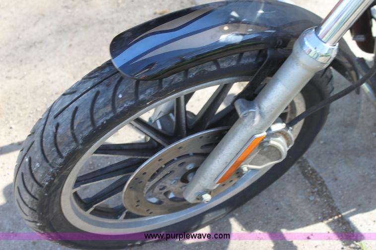 image for item AN9900 2001 Harley Davidson XL1200 motorcycle