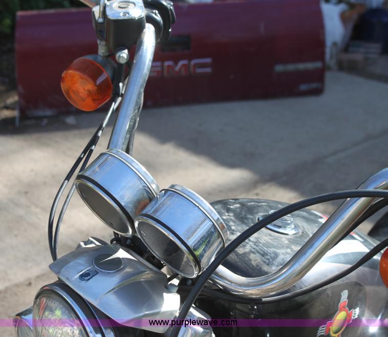 image for item AN9900 2001 Harley Davidson XL1200 motorcycle