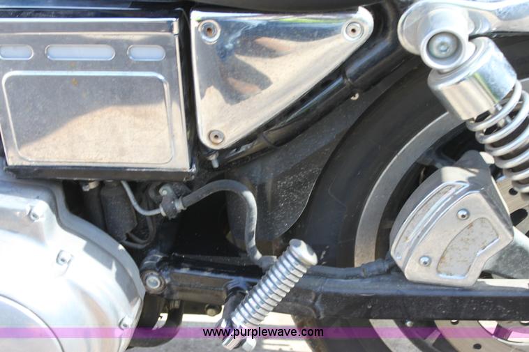 image for item AN9900 2001 Harley Davidson XL1200 motorcycle