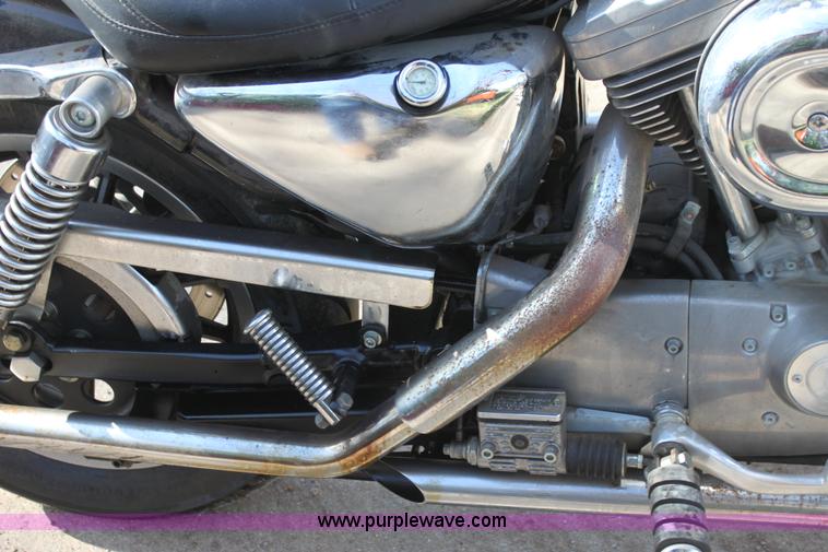 image for item AN9900 2001 Harley Davidson XL1200 motorcycle