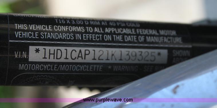 image for item AN9900 2001 Harley Davidson XL1200 motorcycle