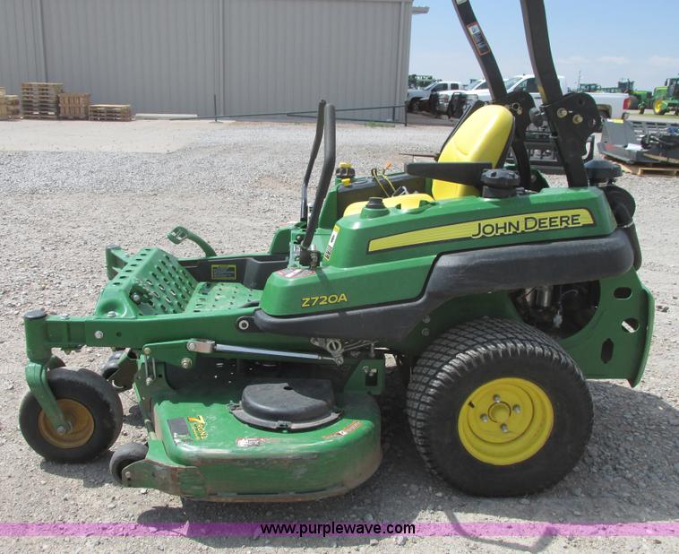 image for item AZ9697 2012 John Deere Z720A ZTR lawn mower