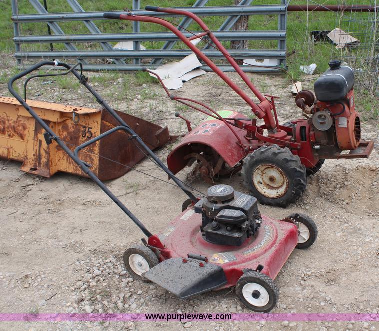image for item AZ9830 Assorted lawn and garden equipment