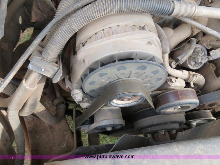 image for item B4901 2000 Chevrolet 2500 pickup truck