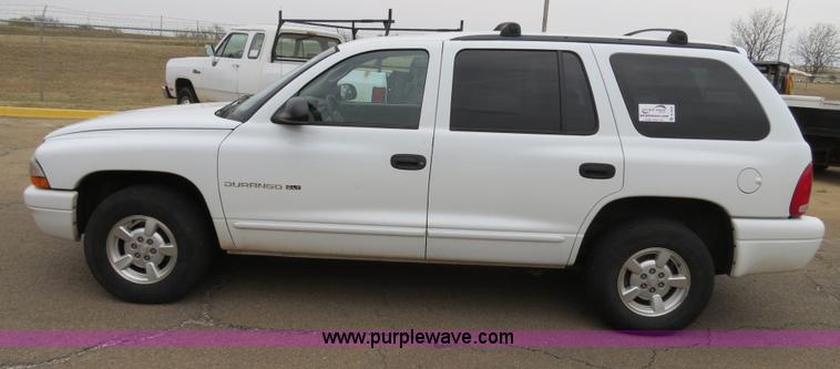 image for item B4904 2001 Dodge Durango SUV