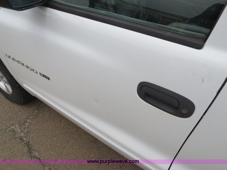 image for item B4904 2001 Dodge Durango SUV