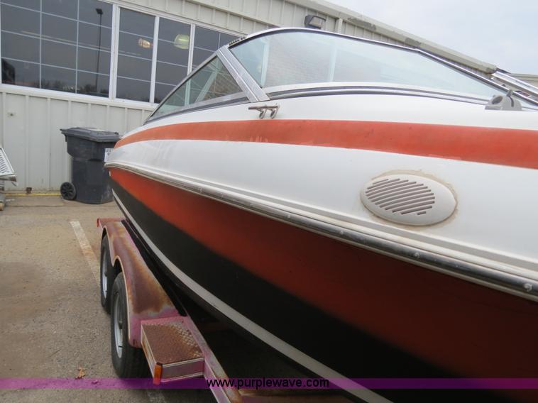 image for item B4905 1994 Cobalt 200 19.5' bowrider boat
