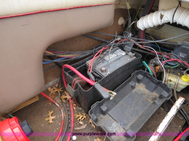 image for item B4905 1994 Cobalt 200 19.5' bowrider boat