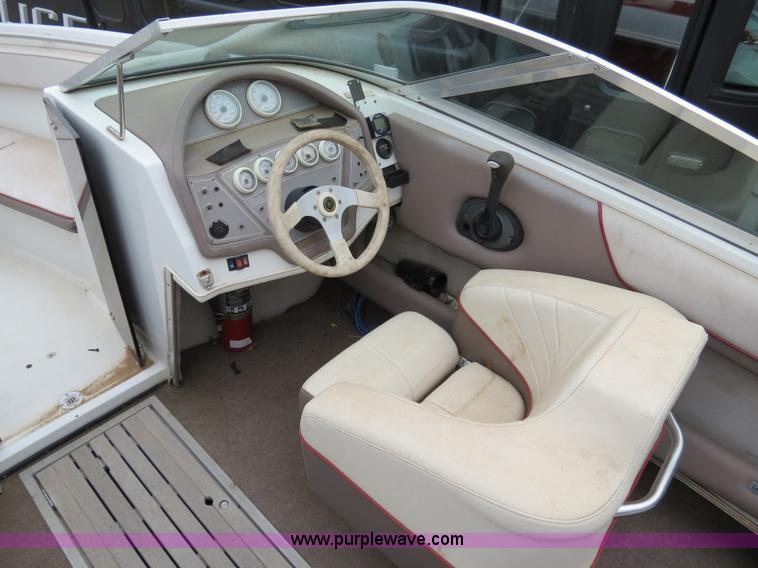 image for item B4905 1994 Cobalt 200 19.5' bowrider boat