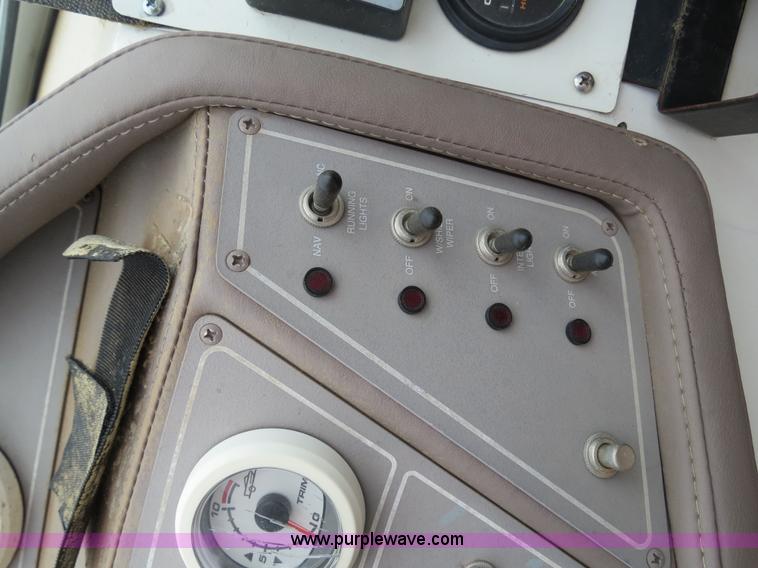 image for item B4905 1994 Cobalt 200 19.5' bowrider boat