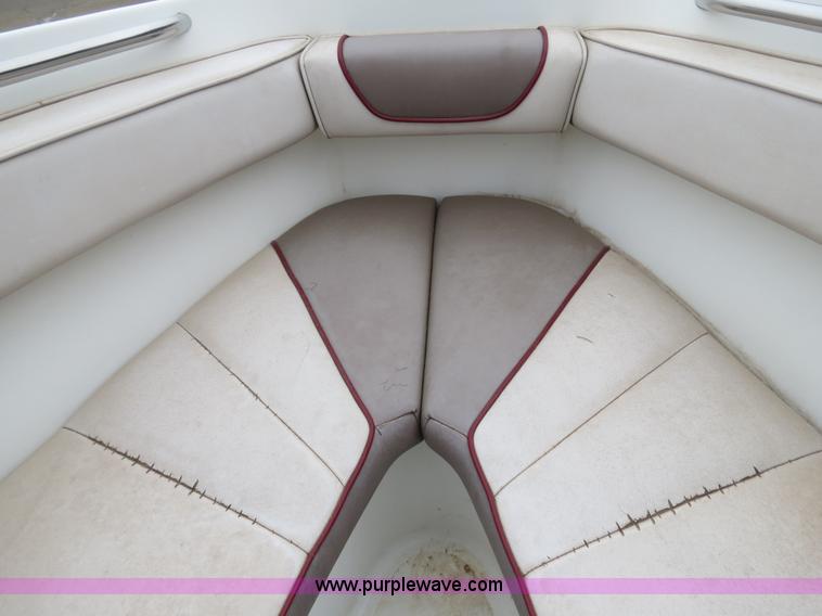 image for item B4905 1994 Cobalt 200 19.5' bowrider boat