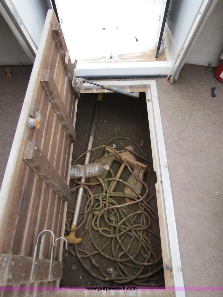 image for item B4905 1994 Cobalt 200 19.5' bowrider boat