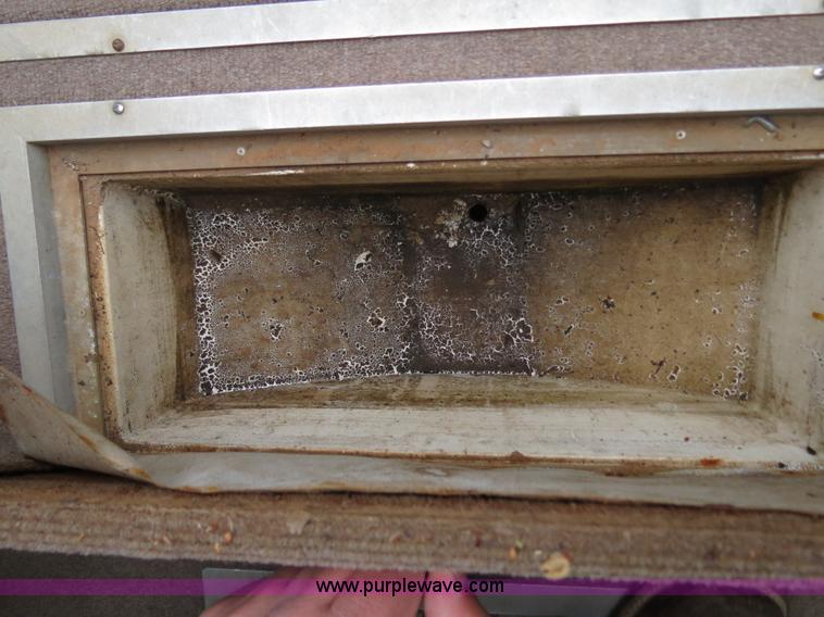 image for item B4905 1994 Cobalt 200 19.5' bowrider boat