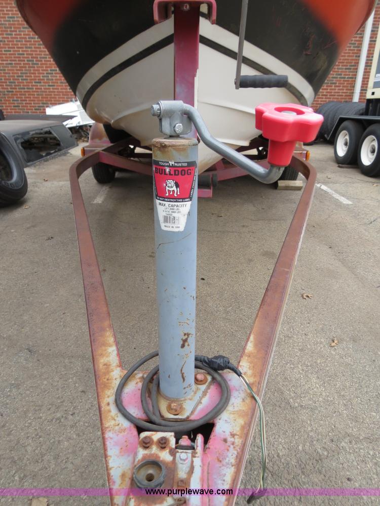 image for item B4905 1994 Cobalt 200 19.5' bowrider boat