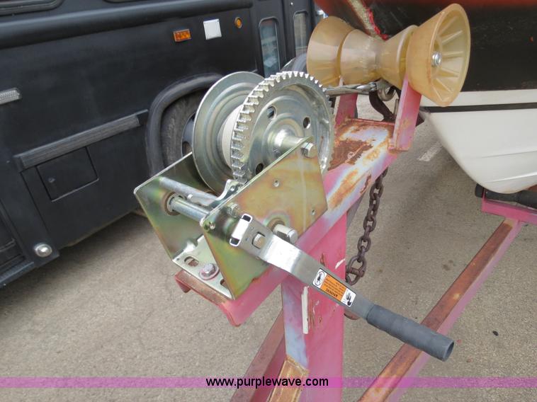 image for item B4905 1994 Cobalt 200 19.5' bowrider boat