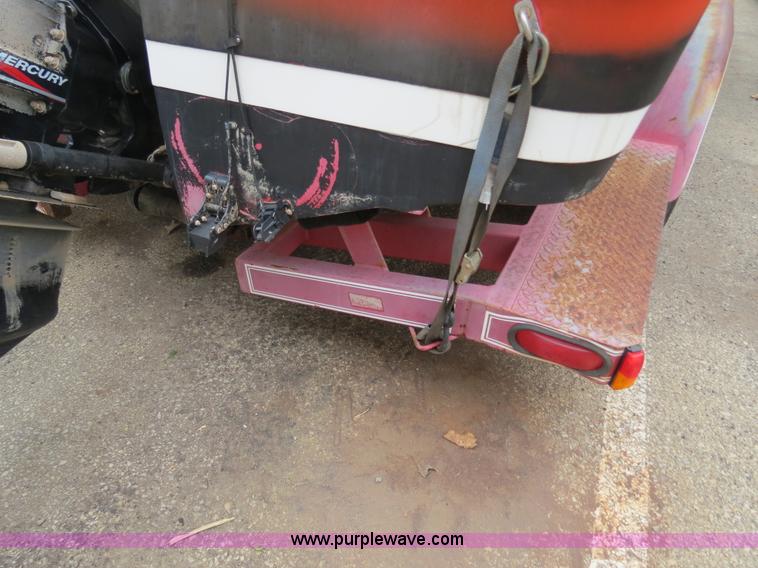 image for item B4905 1994 Cobalt 200 19.5' bowrider boat