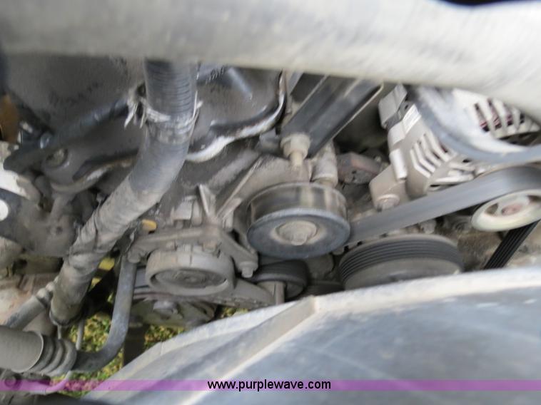 image for item B4911 2002 Ford F150 SuperCab pickup truck